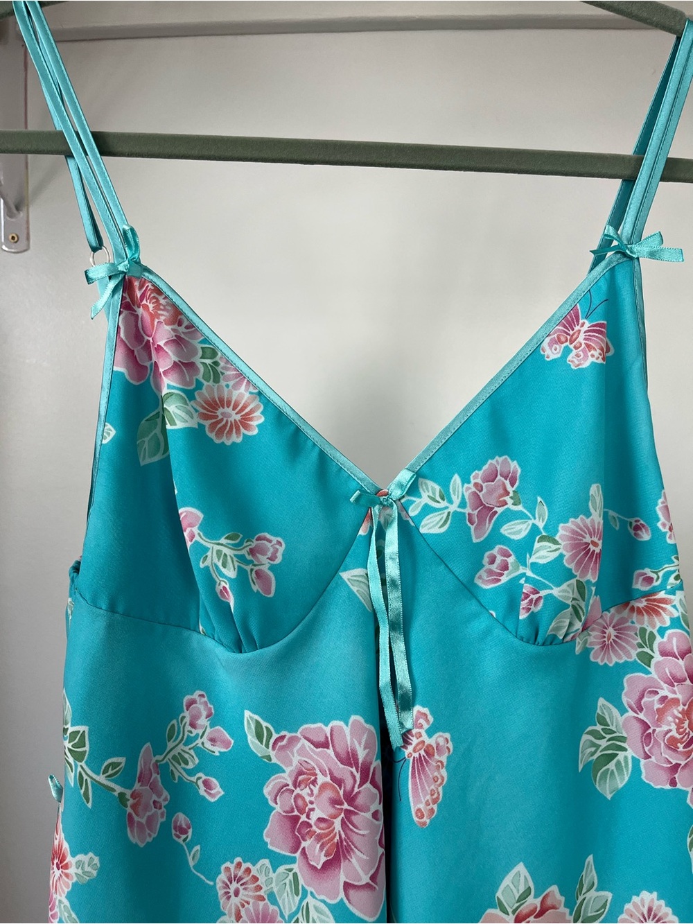 Y2K La Vie En Rose Floral Satin Chemise Slip with Pink Flower Print - Picture 13 of 14